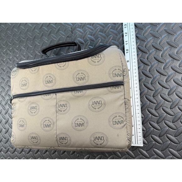 LAND Santa Fe Computer/Electronics Bag Leather Handle Rare Find 14" x 11.5" - Picture 5 of 7